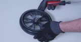 Comment changer les roues de sa trottinette électrique ?